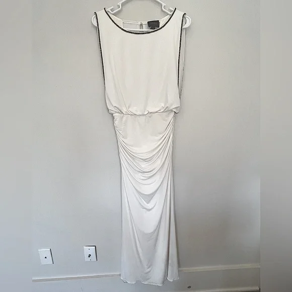 Laundry by Shelli Segal White Beaded Cocktail Maxi Dress Size 0